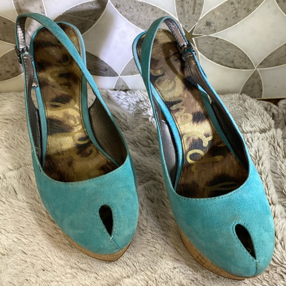 Sam Edelman Suede Pumps - Picture 2 of 9